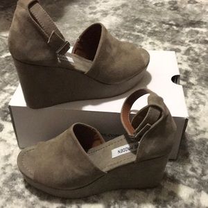 Steve Madden Jannette Wedge Heel Grey Womens 9